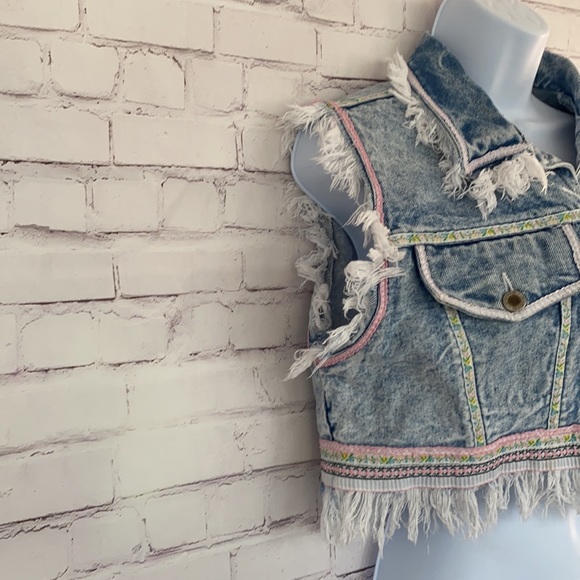 Vintage cropped Vest size medium - Picture 4 of 14